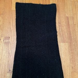 Black infinity scarf